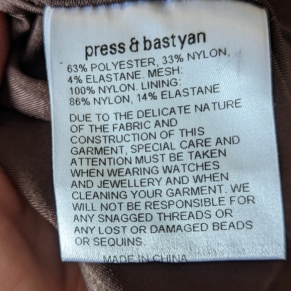 Vintage Ornamental Sequin Flowers Press & Bastyan - Picture 9 of 10